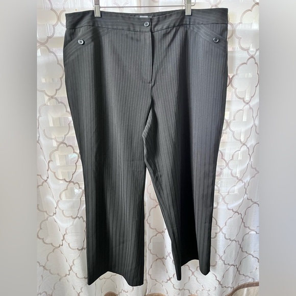Studio 1940 Women's Plus Dress Pants Straight Leg Pinstripe Stretch Career 20WS - Picture 1 of 8